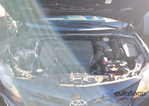 2013 Toyota Corolla S z USA, uszkodzony, nr VIN 2T1BU4EE8DC046308